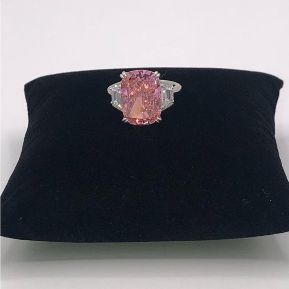 Oval, Round & Baguette Cut Pink & White Diamond Ring - Picture 9 of 16